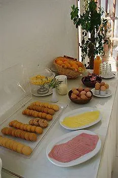 Astron Hotel