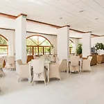 Hotel Astron 3*